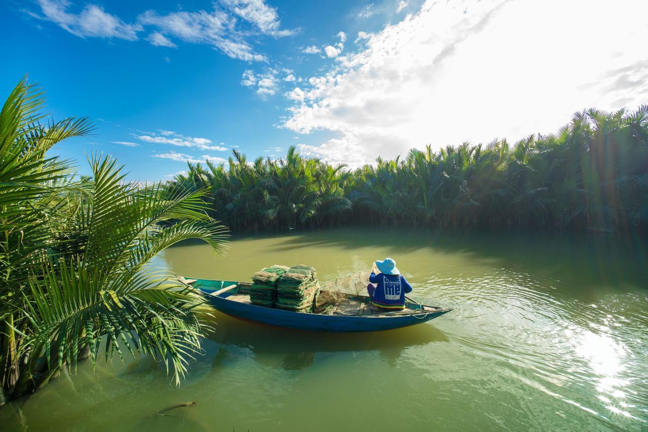 Lakeview Villa Homestay Хойан Экстерьер фото