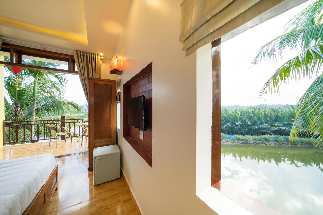 Lakeview Villa Homestay Хойан Экстерьер фото